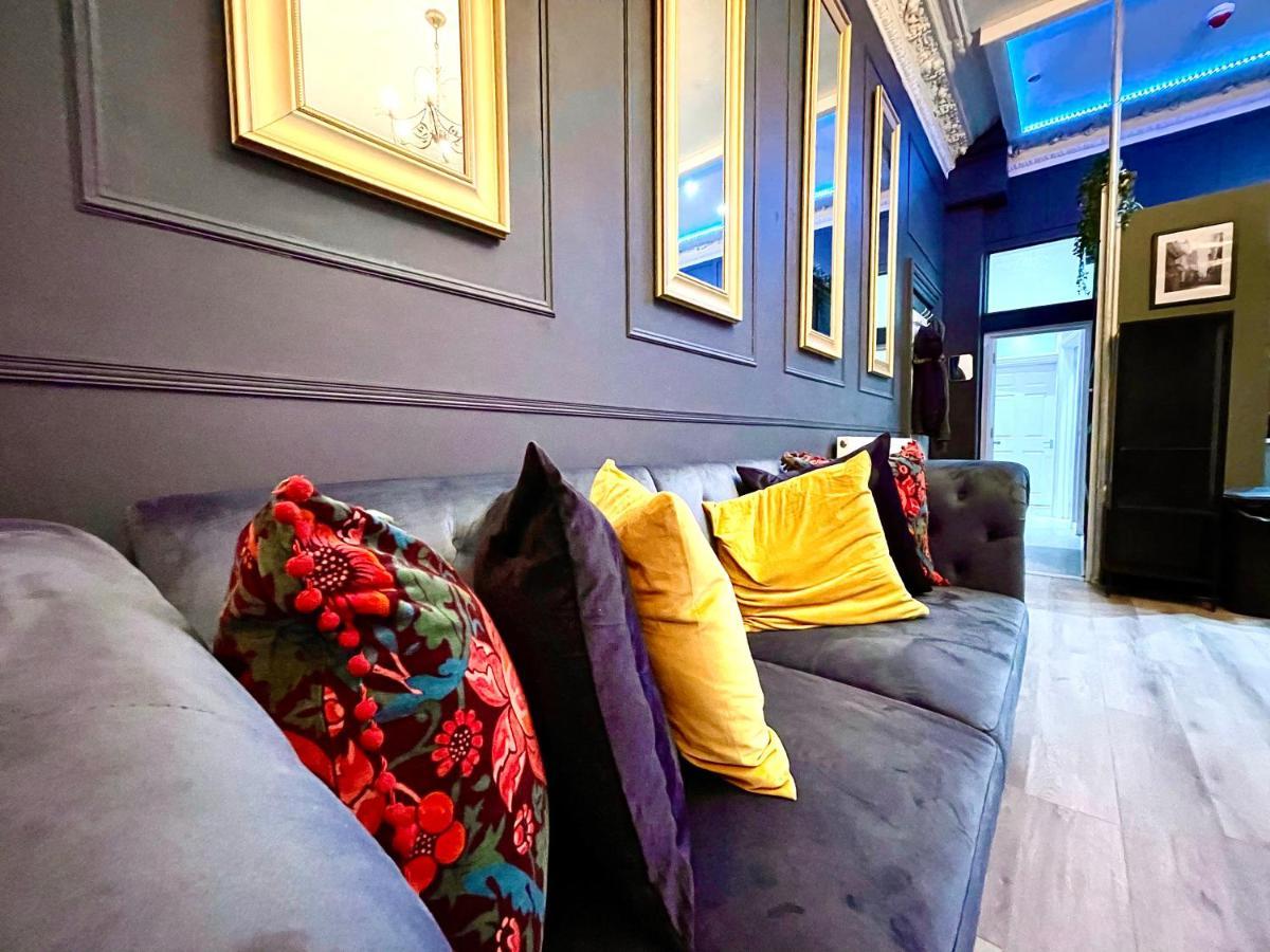 Adeamstays Provides Beautiful Centrally Located 1 And 2 Bed Apartments On Liverpools Boulevard Extérieur photo