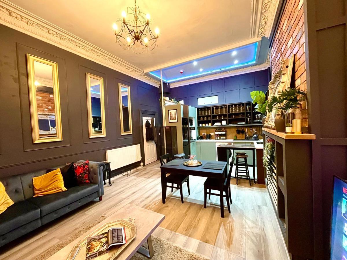 Adeamstays Provides Beautiful Centrally Located 1 And 2 Bed Apartments On Liverpools Boulevard Extérieur photo