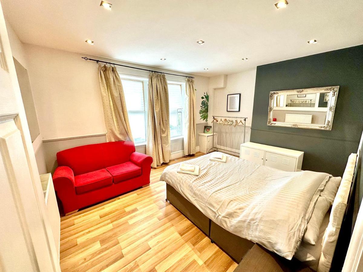 Adeamstays Provides Beautiful Centrally Located 1 And 2 Bed Apartments On Liverpools Boulevard Extérieur photo